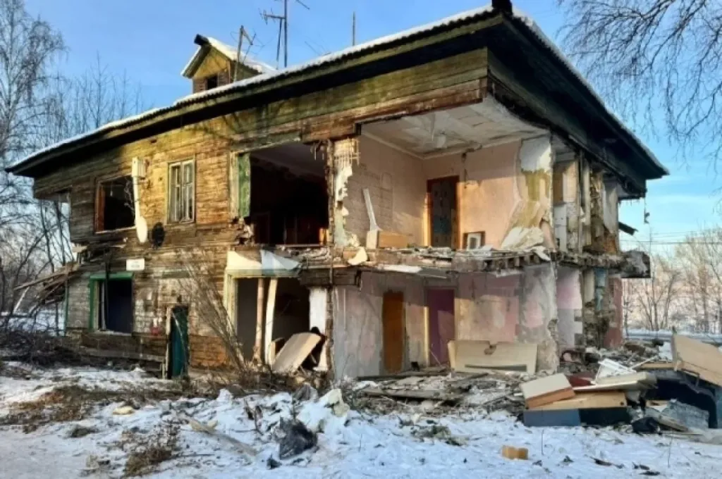 В Иркутске в 2026 году снесли 36 аварийных домов