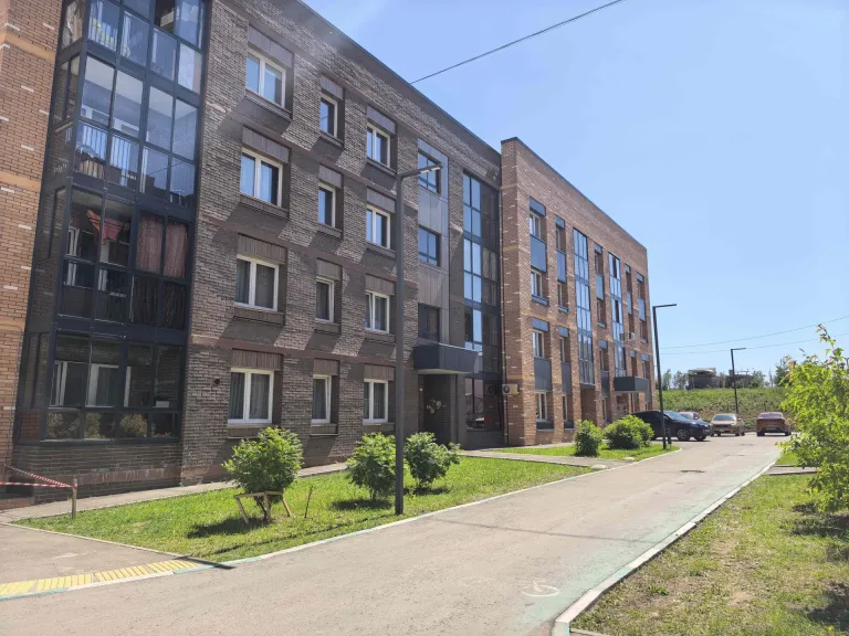 В Иркутске разыскивают двоих мужчин за угон «шестёрки» и мотоцикла